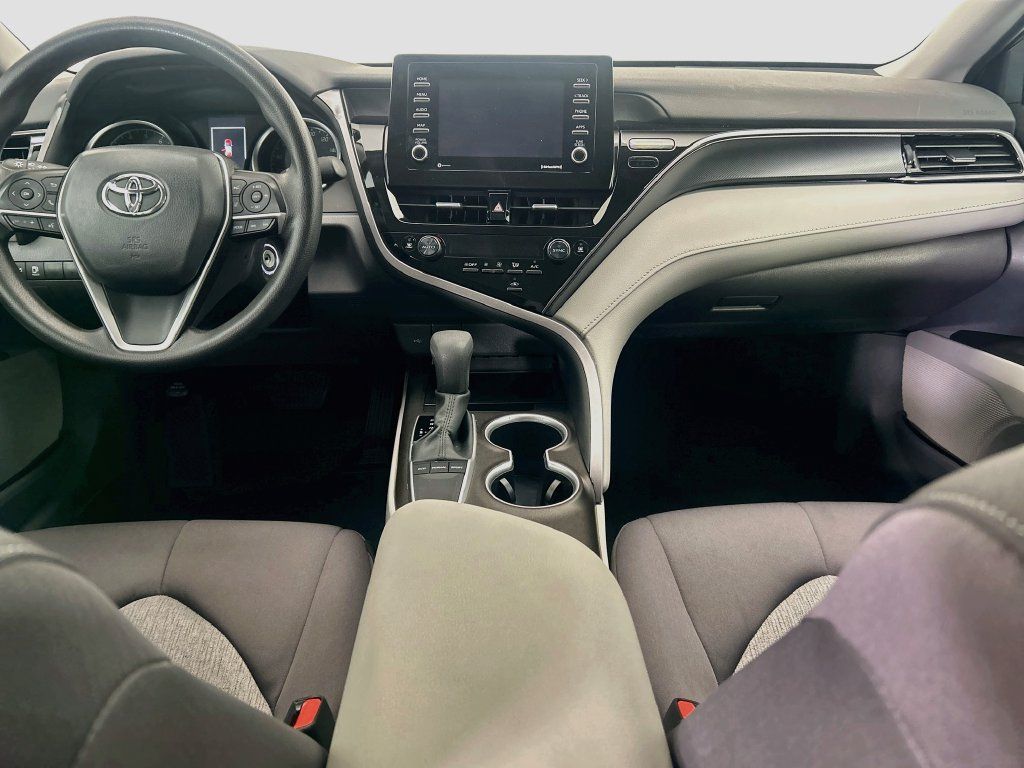 Used 2024 Toyota Camry LE FWD image 13