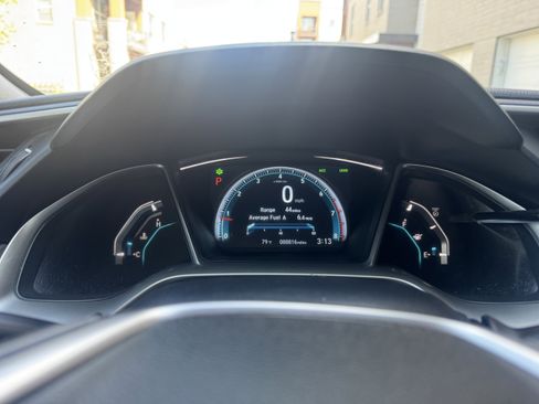 Used 2016 Honda Civic Touring image 19