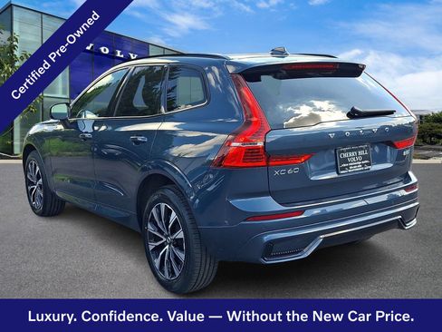 Certified 2024 Volvo XC60 B5 Core w/ Climate Package AWD/4WD image 5