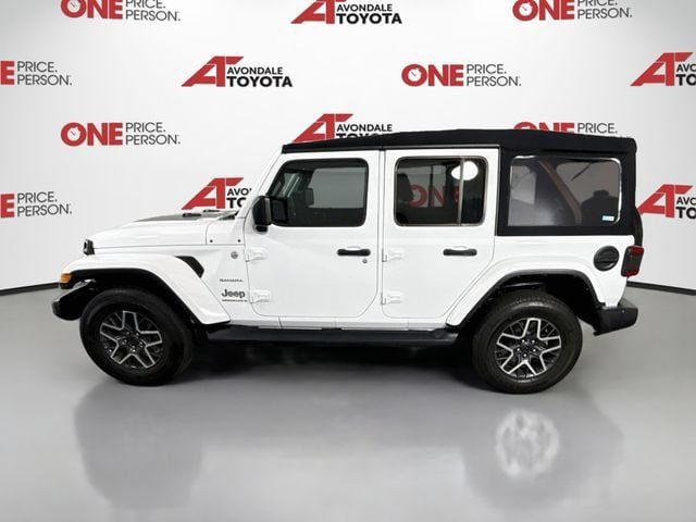 Used 2024 Jeep Wrangler Unlimited Sahara AWD/4WD image 4