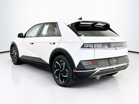 Used 2023 Hyundai Ioniq 5 SEL image 5