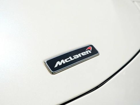 Used 2017 McLaren 570S Coupe RWD image 41