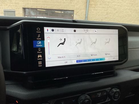 New 2026 Jeep Gladiator Sport AWD/4WD image 21