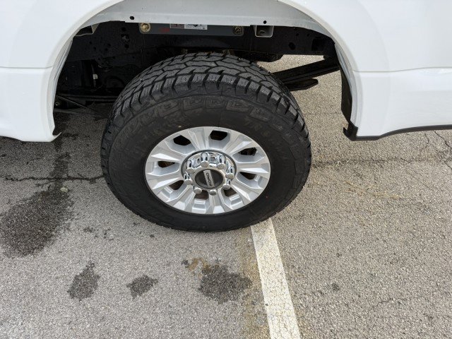Used 2022 Ford F250 XLT w/ FX4 Off-Road Package AWD/4WD image 13