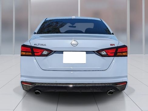 New 2025 Nissan Altima 2.5 SR image 4