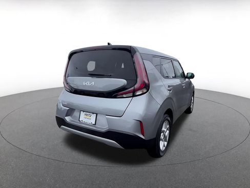 Used 2025 Kia Soul LX w/ LX Technology Package image 14
