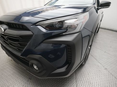 Used 2025 Subaru Outback Premium w/ Popular Package #1A AWD/4WD image 23