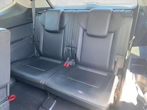 Used 2019 Volkswagen Atlas SEL FWD image 28
