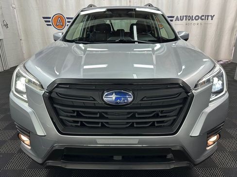 Used 2022 Subaru Forester Limited AWD/4WD image 3