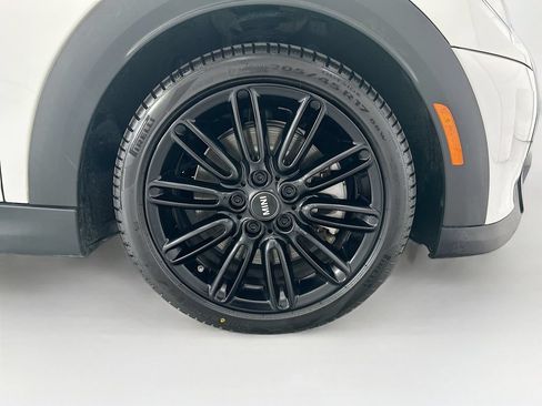 Certified 2024 MINI Cooper S FWD image 29