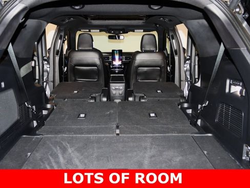 Used 2022 Ford Explorer ST w/ Equipment Group 401A image 23