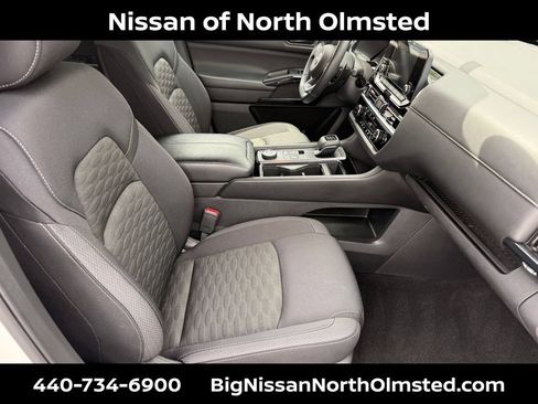 Certified 2023 Nissan Pathfinder SV w/ SV Premium Package AWD/4WD image 26