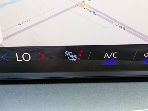 New 2026 Chevrolet Traverse LT w/ Driver Confidence Package image 45