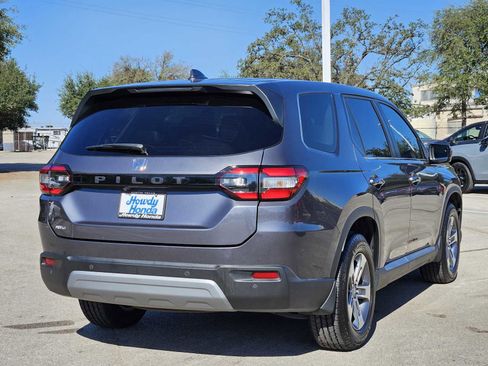 Certified 2023 Honda Pilot EX-L image 5