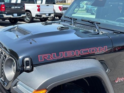 Used 2026 Jeep Wrangler Unlimited Rubicon AWD/4WD image 11