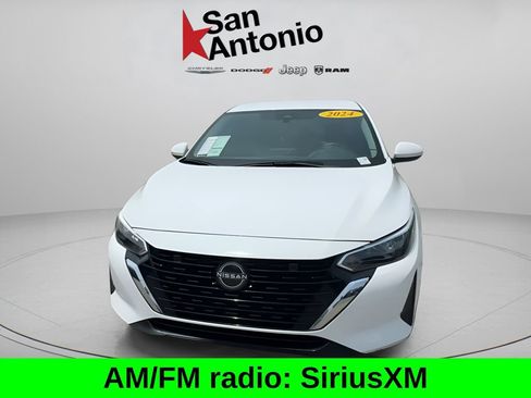 Used 2024 Nissan Sentra SV FWD image 4