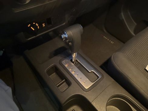 Used 2007 Nissan Frontier NISMO image 8