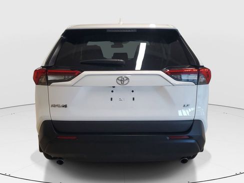 Used 2024 Toyota RAV4 LE image 6