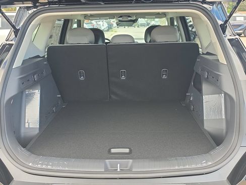 New 2027 Kia Seltos S FWD image 9