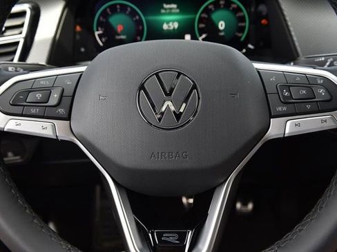 New 2026 Volkswagen Atlas Cross Sport SEL R-Line AWD/4WD image 17