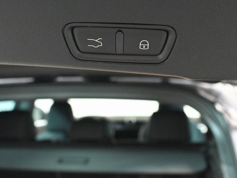 New 2025 Maserati Grecale Folgore image 25