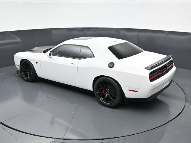 Used 2016 Dodge Challenger SRT Hellcat RWD image 42