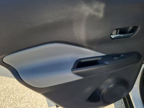 Used 2024 Nissan Kicks SR w/ SR Premium Package FWD image 12