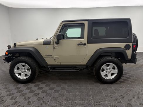 Used 2017 Jeep Wrangler Sport w/ Quick Order Package 24S AWD/4WD image 10