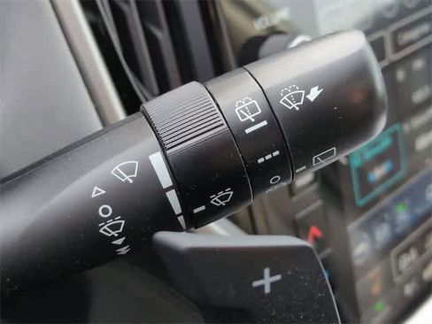 Used 2024 Subaru Outback Onyx Edition image 27