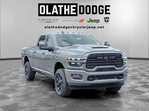 New 2026 RAM 2500 Laramie AWD/4WD image 29