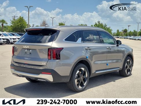 New 2026 Kia Sorento EX FWD image 6
