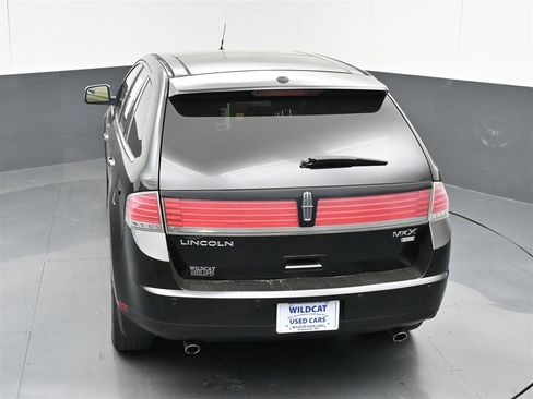 Used 2010 Lincoln MKX AWD image 25