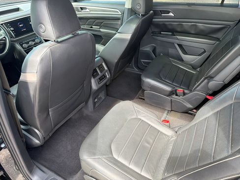 Used 2021 Volkswagen Atlas SEL Premium AWD/4WD image 35