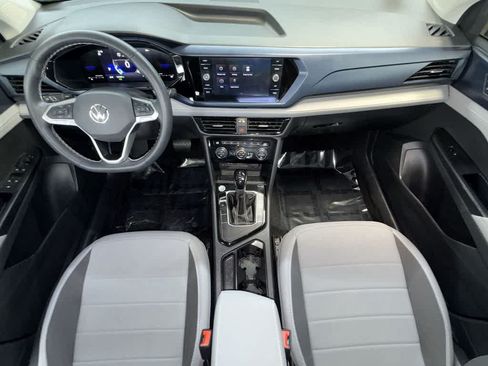 Certified 2024 Volkswagen Taos SE FWD image 24