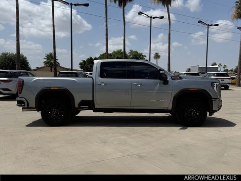 Used 2026 GMC Sierra 2500 AT4 w/ AT4 Premium Plus Package AWD/4WD image 8