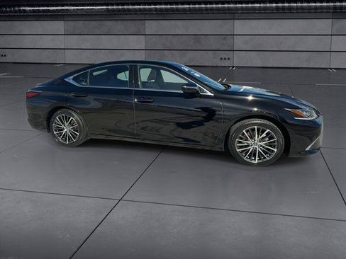 Certified 2024 Lexus ES 350 w/ Premium Package FWD image 9