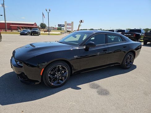 New 2026 Dodge Charger R/T w/ Blacktop Package AWD/4WD image 2