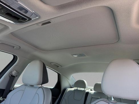 New 2026 Hyundai Elantra Limited FWD image 22