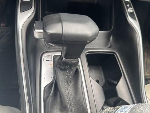 Used 2025 Kia Sorento S w/ Panoramic Sunroof Package FWD image 12