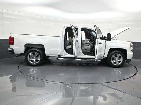 Used 2016 Chevrolet Silverado 1500 Custom w/ Custom Convenience Package RWD image 37