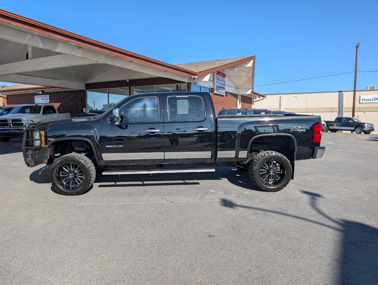 Used 2012 Chevrolet Silverado 2500 LTZ w/ LTZ Plus Package AWD/4WD image 4