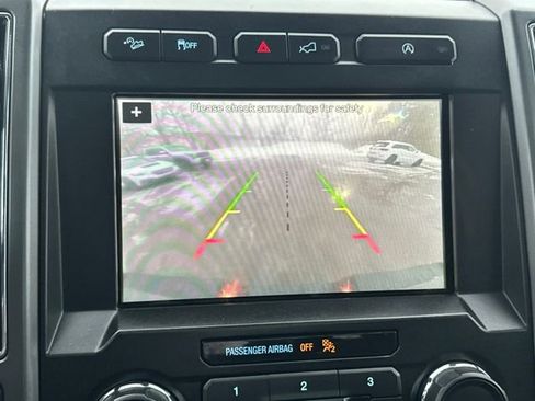 Used 2018 Ford F150 XLT w/ Equipment Group 302A Luxury image 19