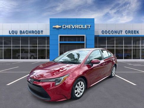 Used 2024 Toyota Corolla LE FWD image 4