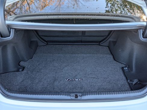 Used 2024 Lexus RC 350 F Sport image 19