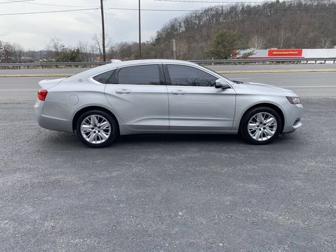 Used 2018 Chevrolet Impala LS image 5