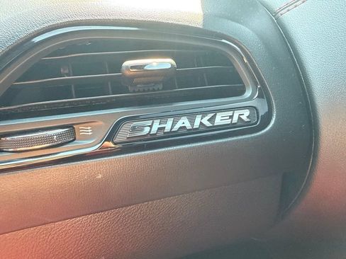 Used 2022 Dodge Challenger R/T Scat Pack RWD image 18