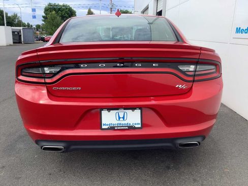 Used 2017 Dodge Charger R/T RWD image 5