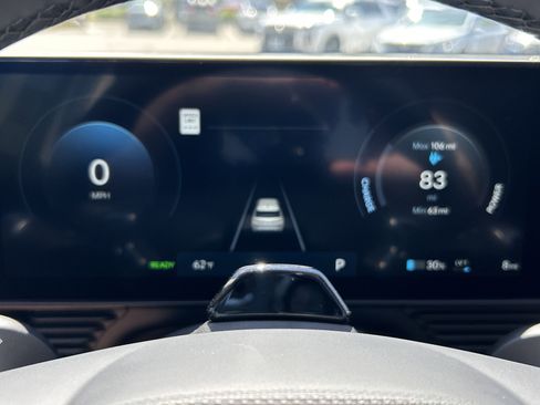 New 2025 Hyundai Ioniq 5 SE image 22