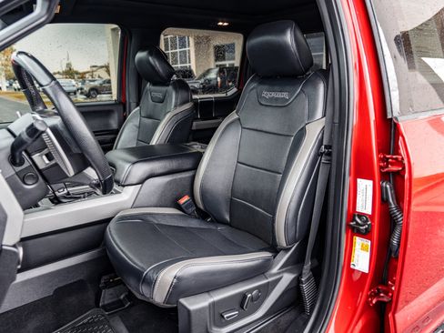 Used 2018 Ford F150 Raptor w/ Equipment Group 802A Luxury image 9