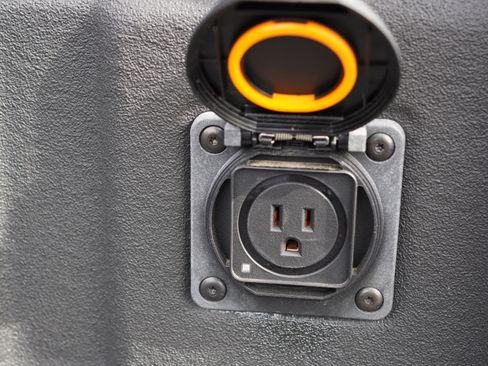 New 2025 GMC Canyon AT4 w/ Nightfall Edition image 16